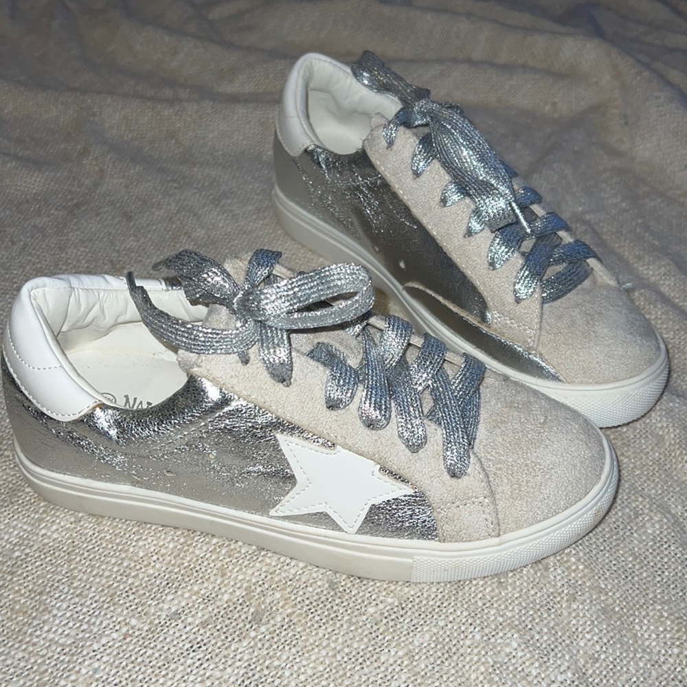 Super cute Shiny silver sneakers
